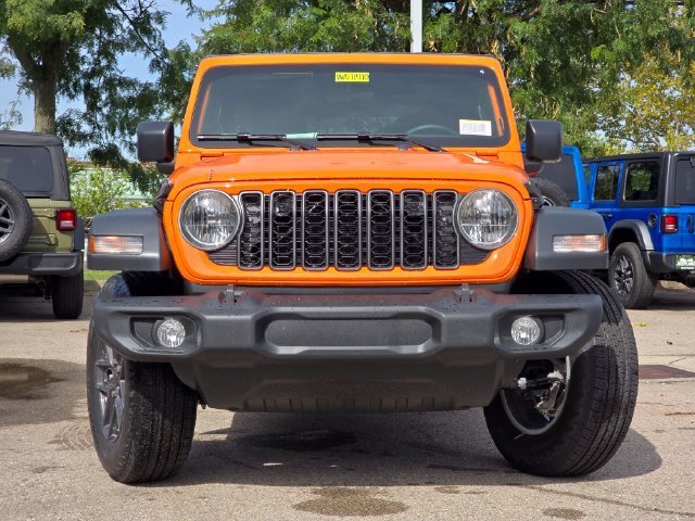 New 2027 Joose Exterior Paint Jeep Sport image 3