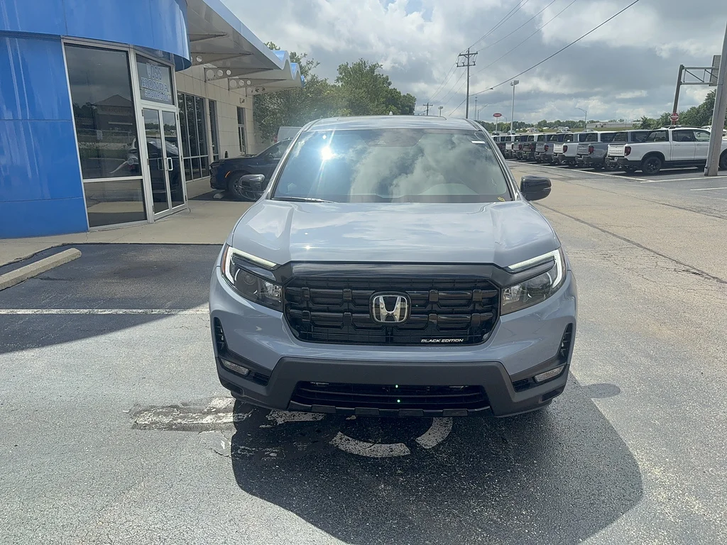 New 2026 Sonic Gray Pearl Honda Black Edition image 2