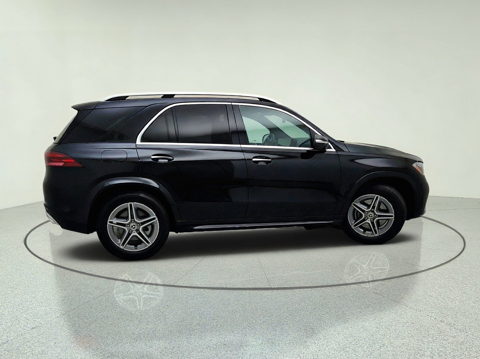 Certified Used 2026 Black Mercedes-Benz GLE 350 image 7