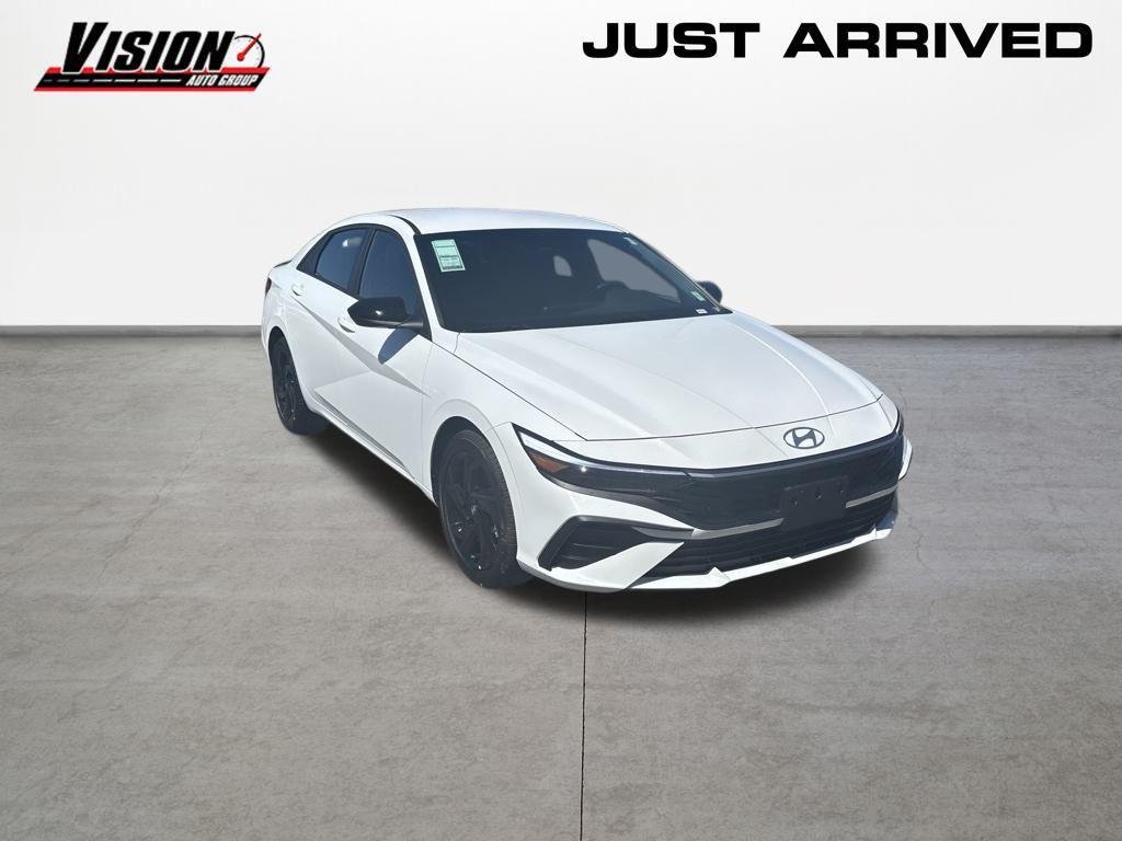 New 2026 White Hyundai SEL Sport image 8