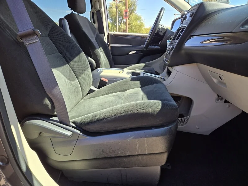 Used 2016 Granite Crystal Metallic Clearcoat Dodge SXT image 13