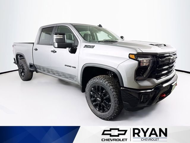 2026 Chevrolet Silverado HD LT 4WD Crew Cab Standard Box's photo