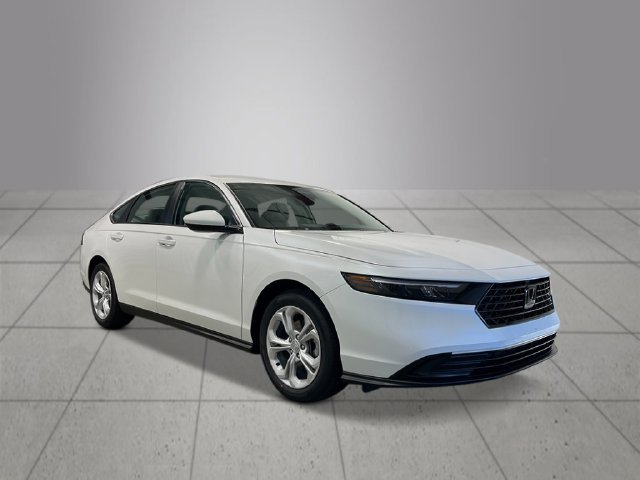 New 2026 Platinum White Pearl Honda LX image 8
