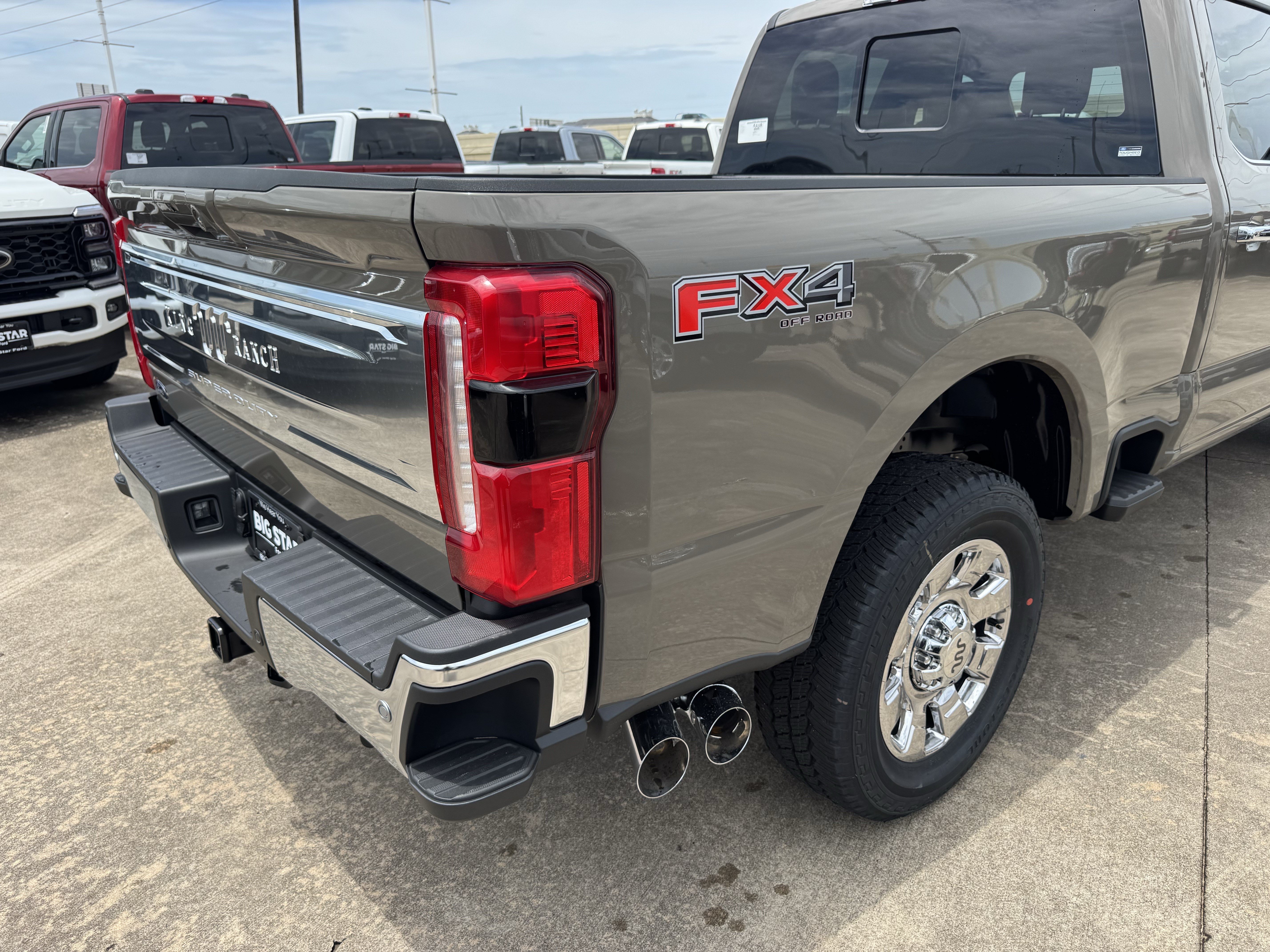 New 2026 Marsh Gray Ford King Ranch image 10
