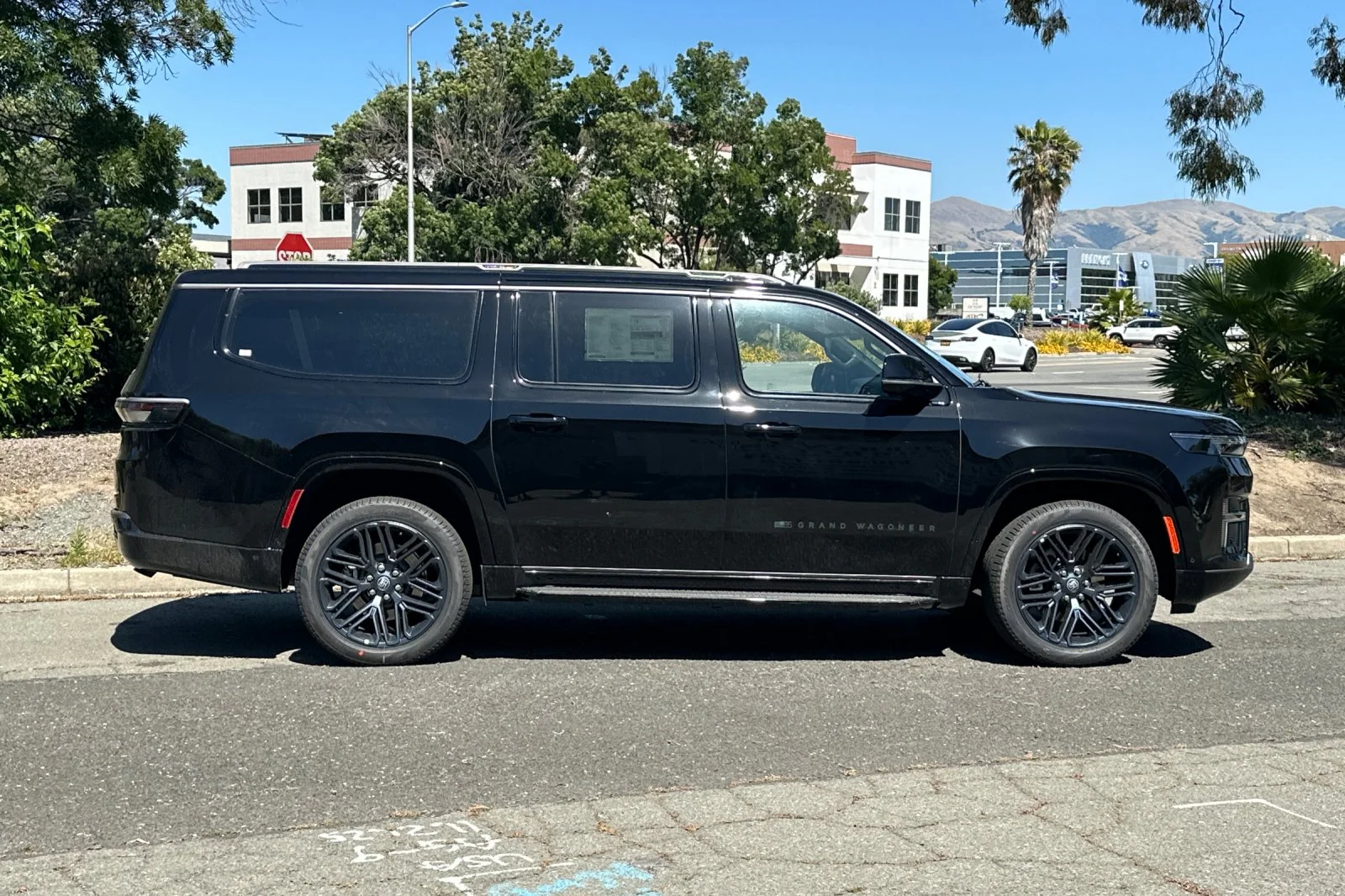 New 2026 High Gloss Black Exterior Paint Jeep  image 2