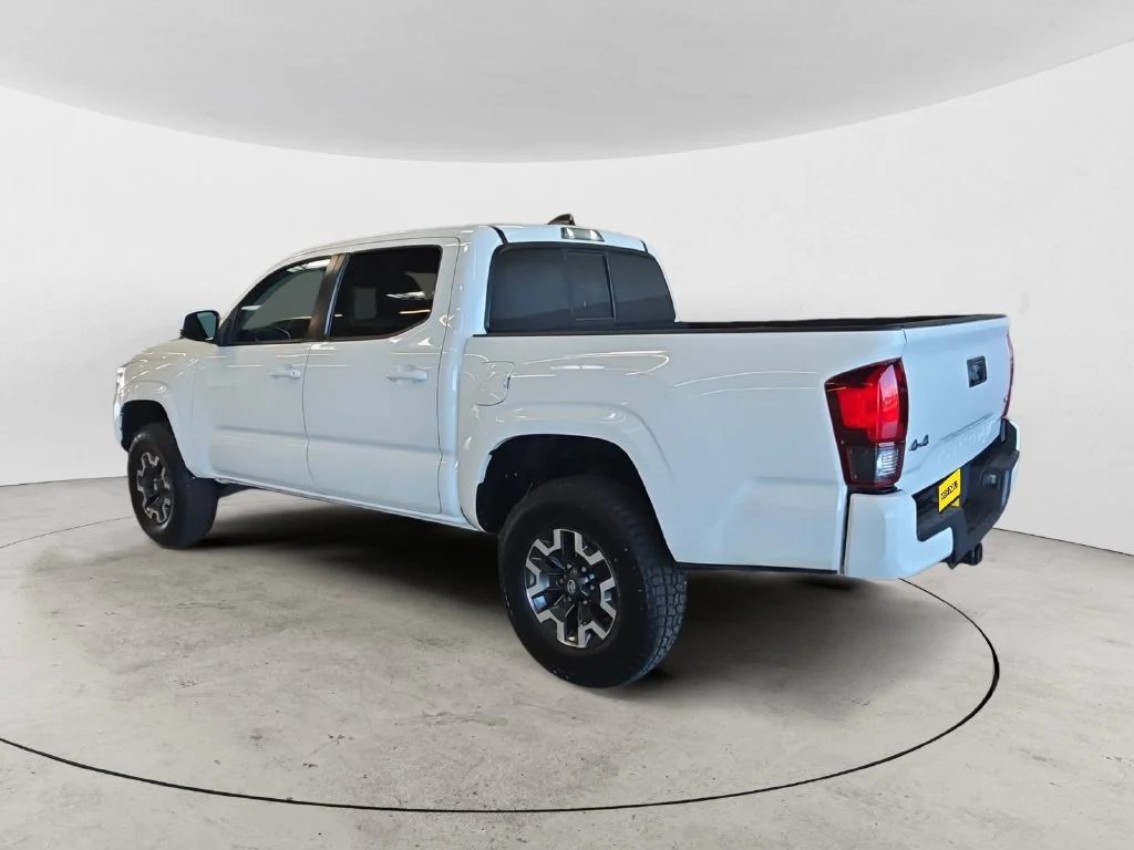 Used 2021 White Toyota SR image 11