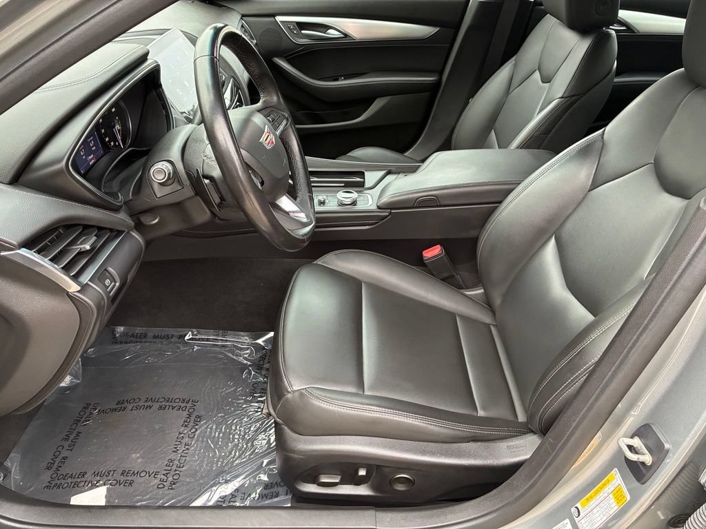 Used 2023 Silver Cadillac Luxury image 15