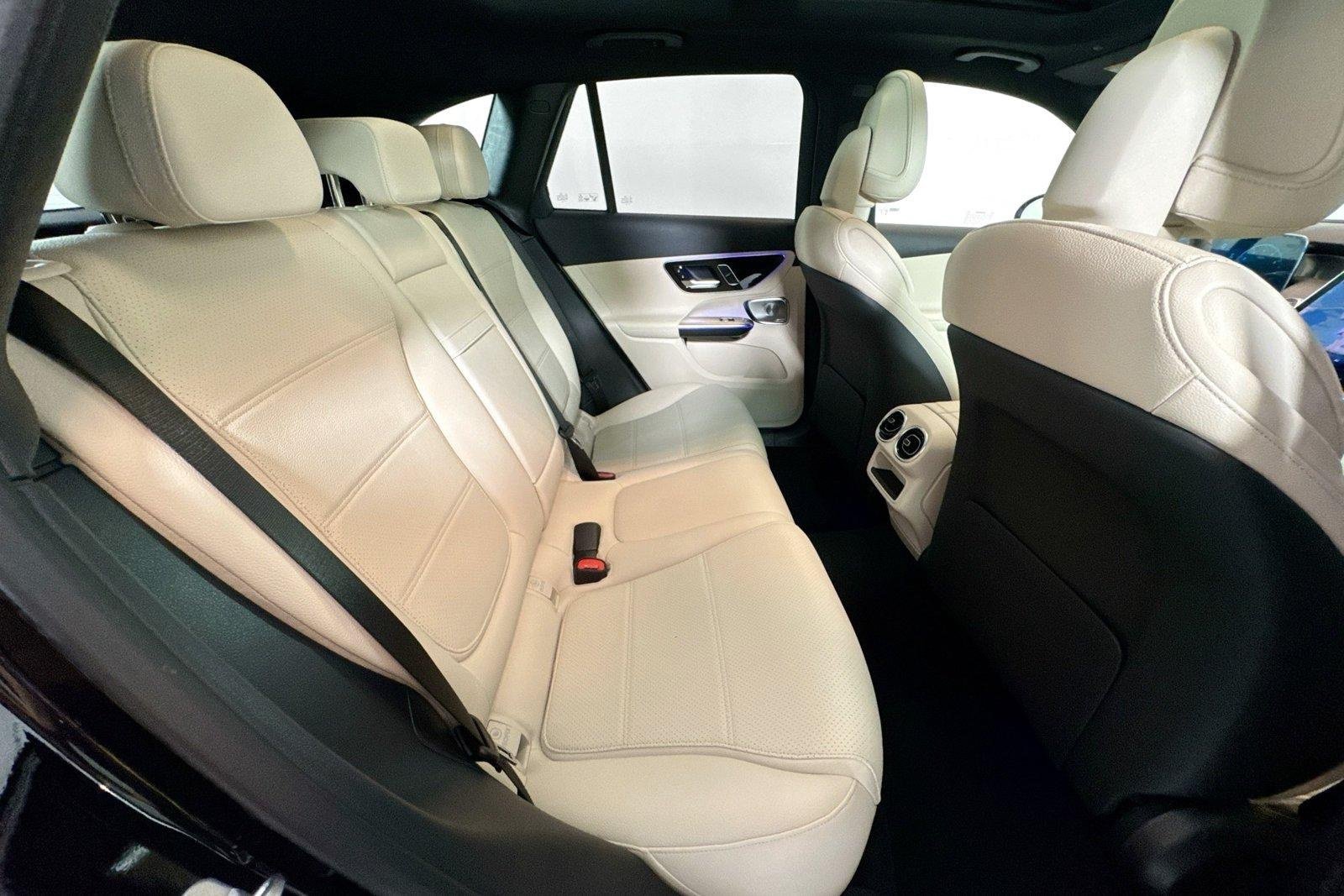 New 2026 Black Mercedes-Benz GLC 300 image 25