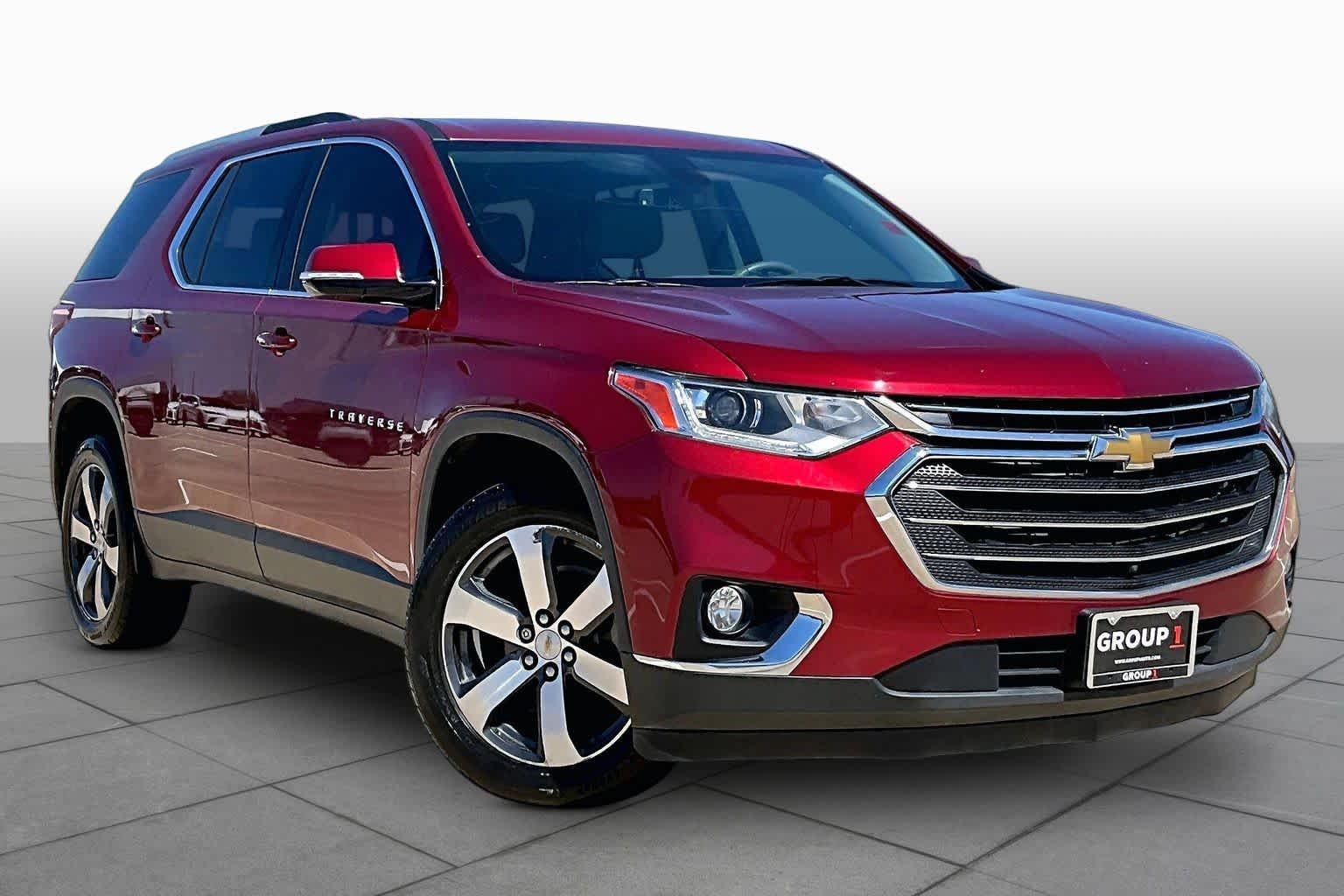 Used 2018 Cajun Red Tintcoat Chevrolet LT Leather image 3