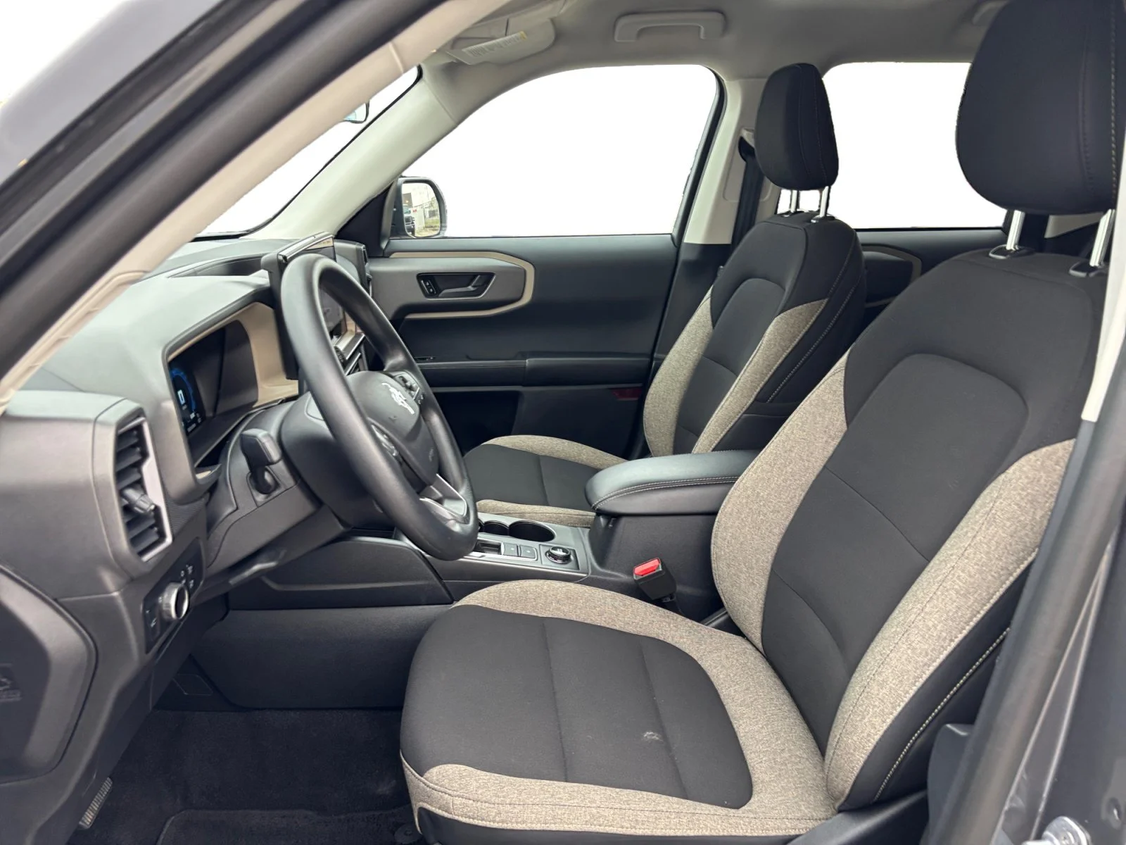 Used 2025  Ford Big Bend image 10
