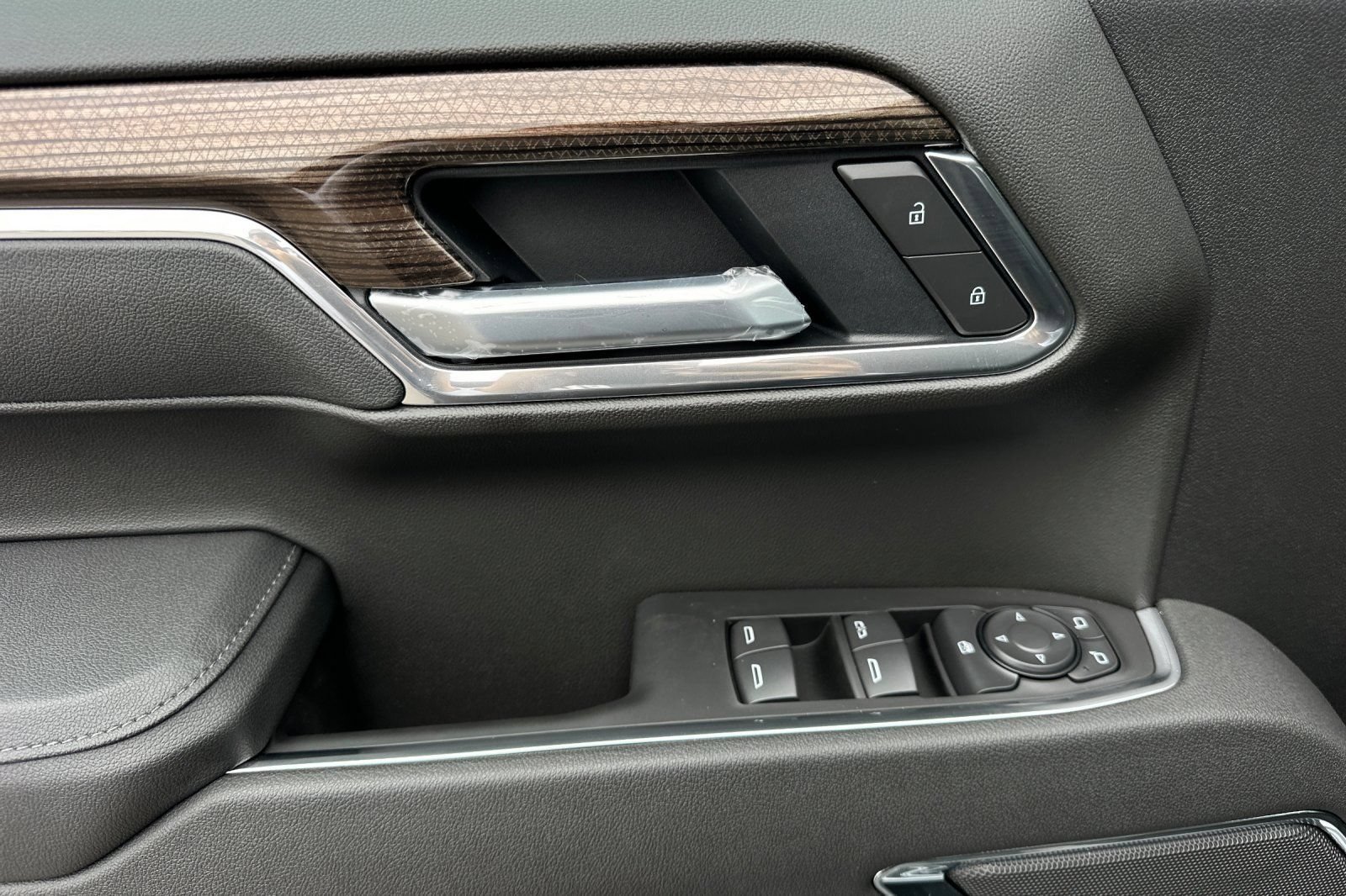 2026 Chevrolet Silverado 1500 LT - Photo 11