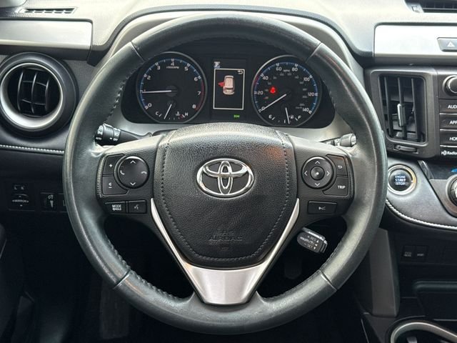 Used 2017 Gray Toyota XLE image 14