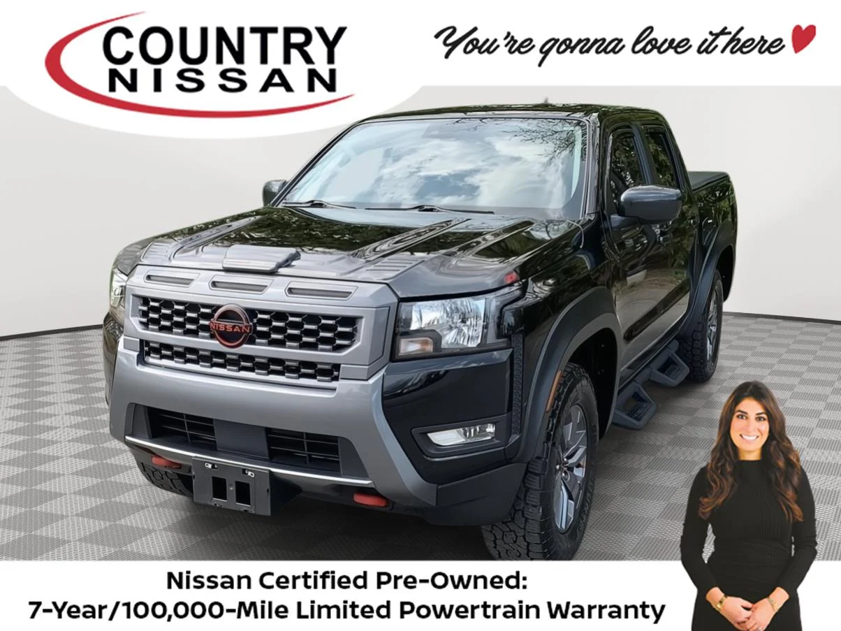 2025 Nissan Frontier SV Crew Cab 4X4 SWB's photo