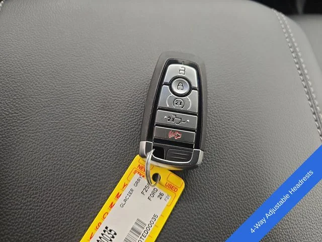 New 2026 Glacier Gray Metallic Tri-Coat Ford F-250® Lariat® image 35