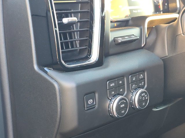 Used 2026 Silver GMC Denali image 23