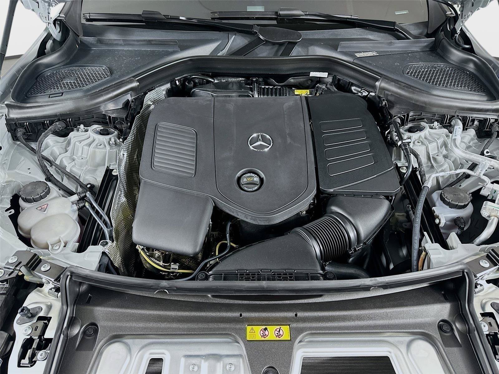 Used 2026 MANUFAKTUR Alpine Grey Mercedes-Benz GLC 300 image 41