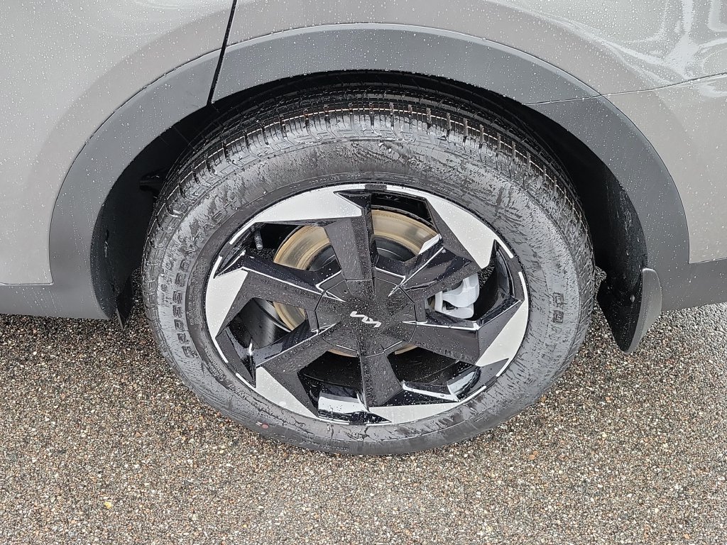New 2026 Volcanic Sand Kia EX image 38