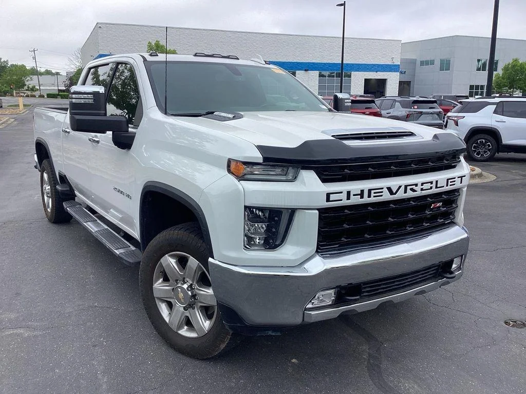 Used 2021 Iridescent Pearl Tricoat Chevrolet LTZ image 7