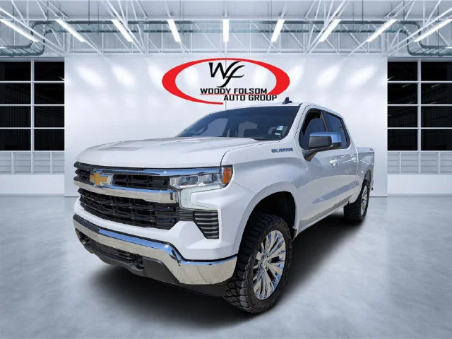 Used 2026 White Chevrolet LT image 7