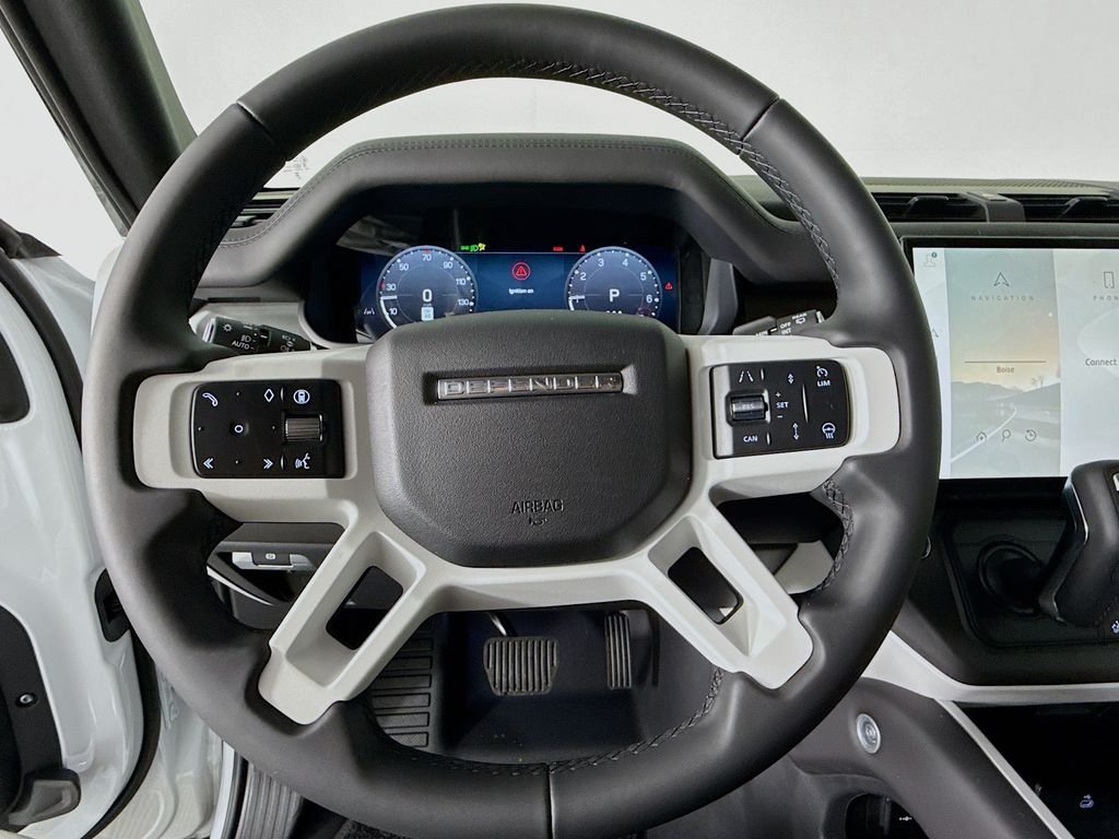 New 2026 Fuji White Land Rover X-Dynamic SE image 12