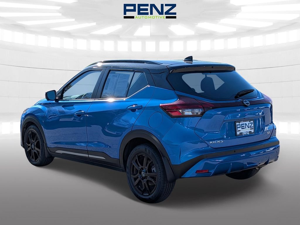 Used 2023 Blue Nissan SR image 5