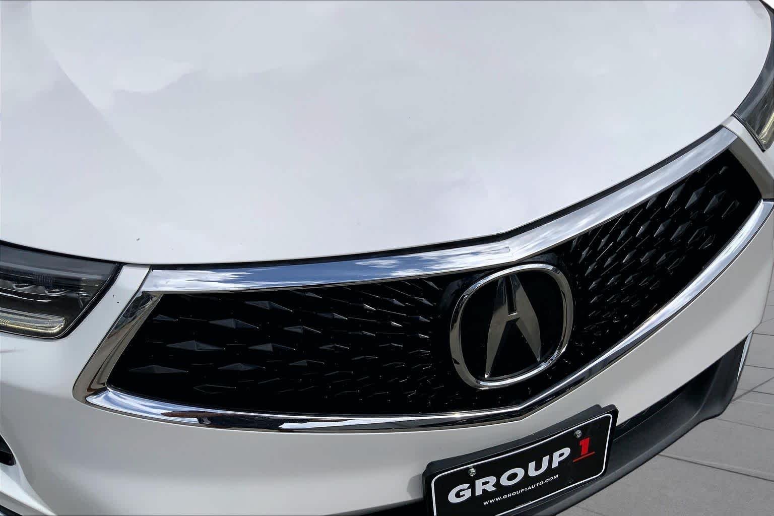 Used 2024 Platinum White Pearl Acura  image 28