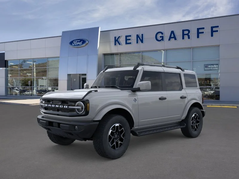 2026 Ford Bronco Outer Banks 4x4's photo
