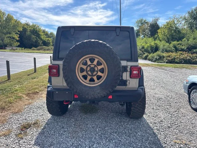 Used 2022  Jeep Unlimited Rubicon image 4