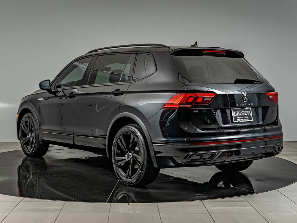 Used 2023 Deep Black Pearl Volkswagen 2.0T SE R-Line Black image 7