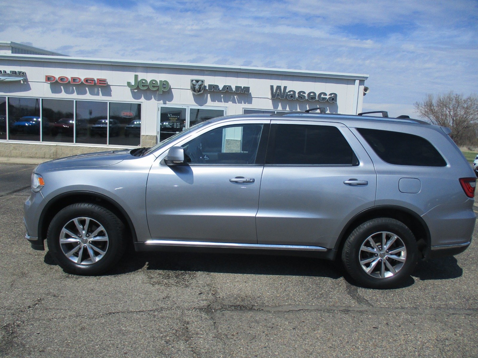 Used 2016 Dodge Durango Limited with VIN 1C4RDJDG2GC331115 for sale in Waseca, Minnesota
