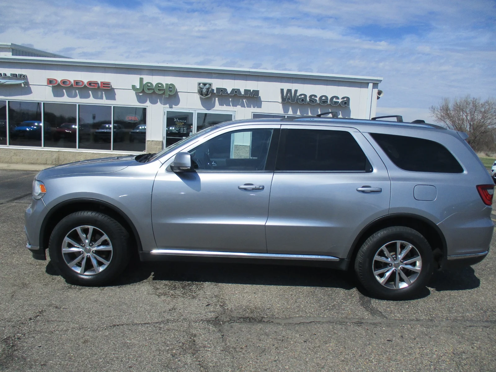 Used 2016 Dodge Durango Limited with VIN 1C4RDJDG2GC331115 for sale in Waseca, Minnesota