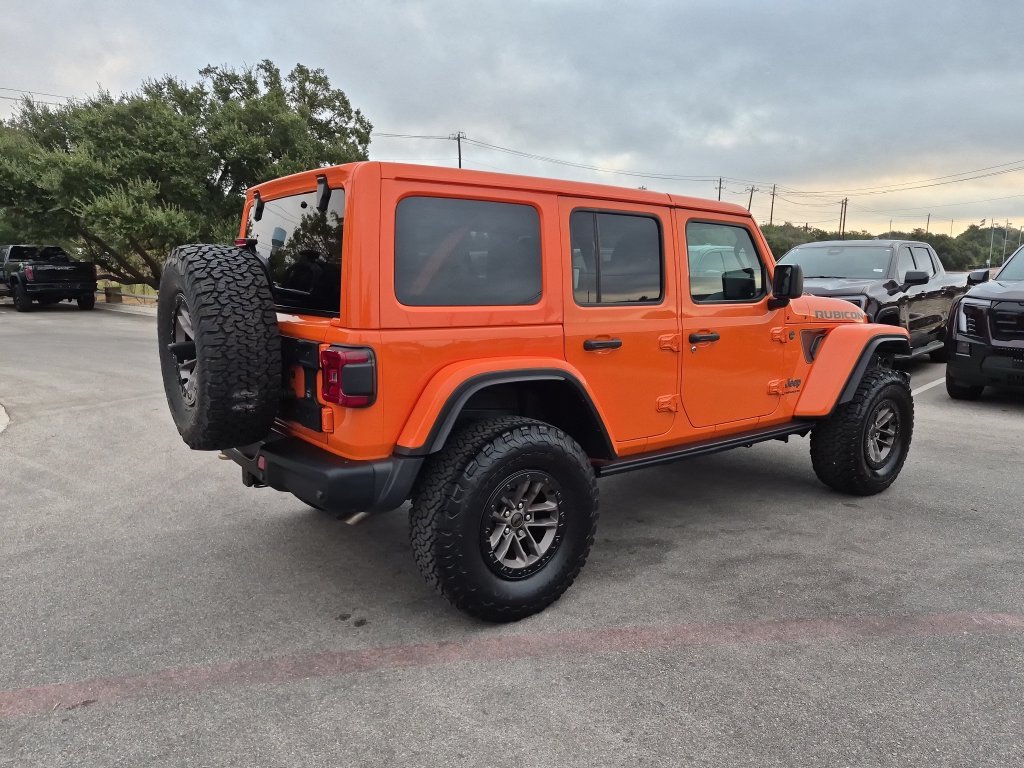 Used 2025  Jeep Rubicon 392 image 9