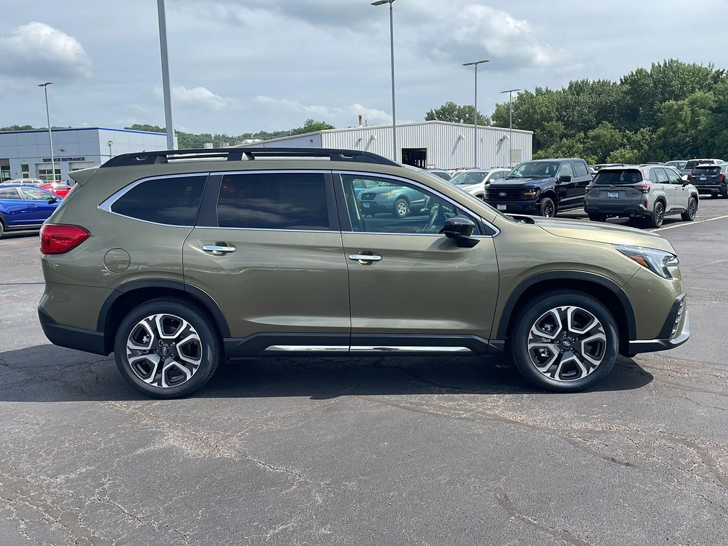 New 2026 Autumn Green Metallic Subaru Touring image 6