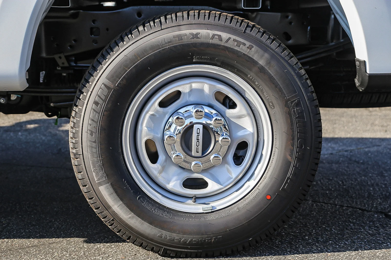 New 2026 Oxford White Ford F-250® XL image 11