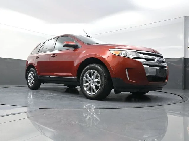 Used 2014 Orange Ford SEL image 30