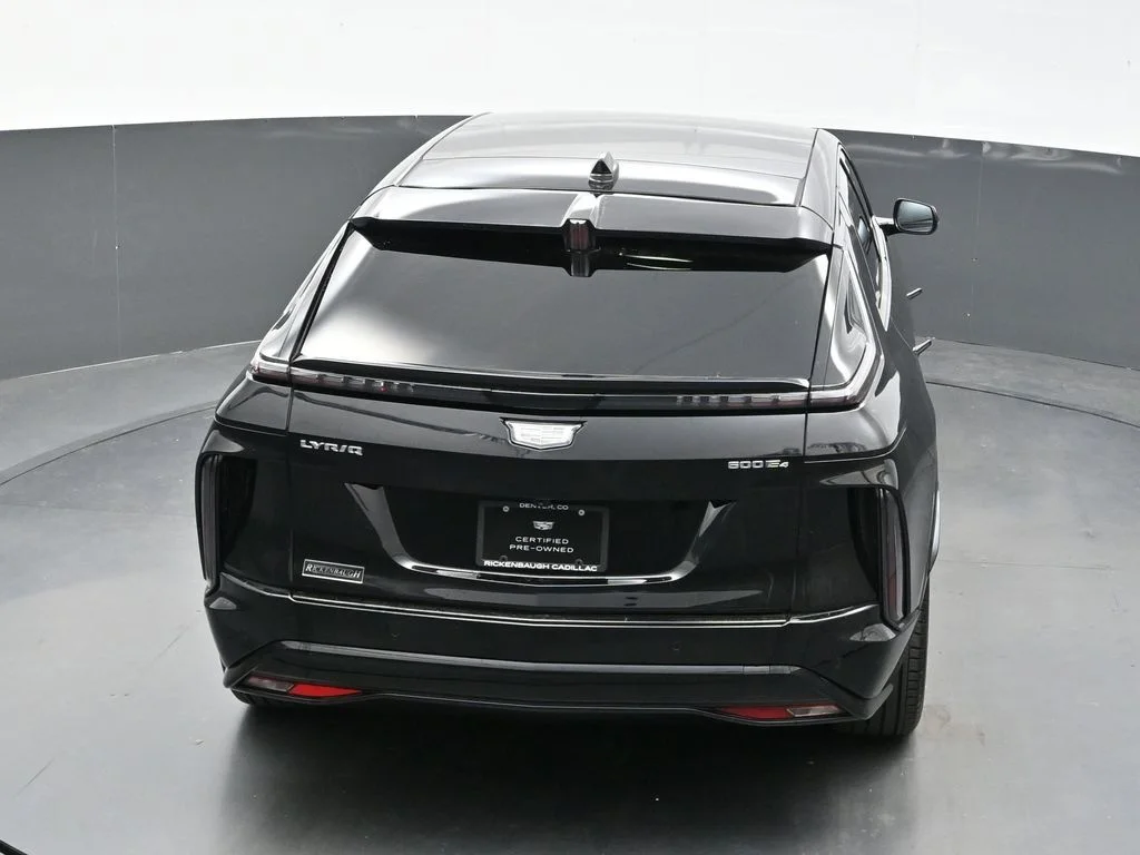 Used 2024 Black Cadillac Sport image 36