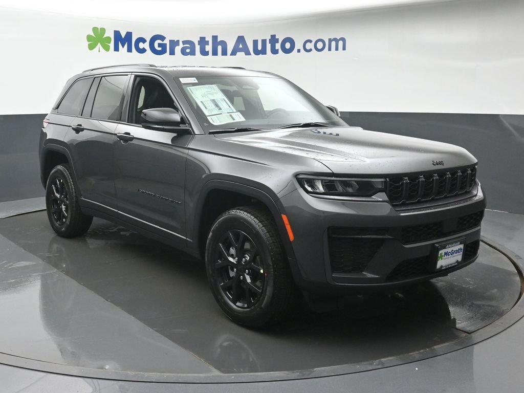 New 2026 Baltic Gray Metallic Clear-Coat Exterior Paint Jeep Altitude image 2