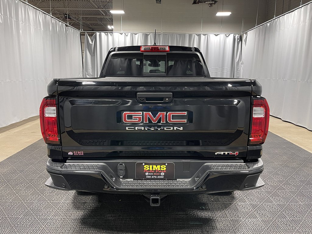 2026 GMC Canyon AT4 - Photo 8