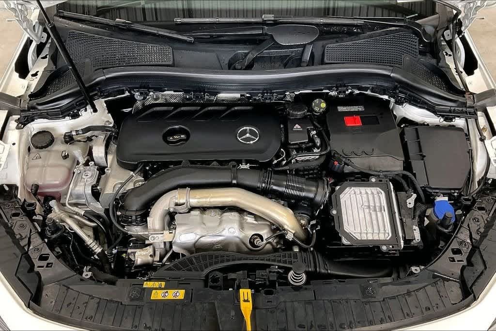 Certified Used 2026 Polar White Mercedes-Benz GLA 250 image 28