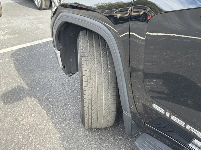 Used 2021 ONYX BLACK GMC SLT image 34