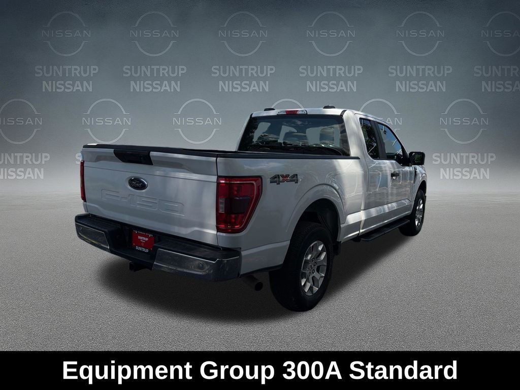 Used 2021 White Ford XLT image 11