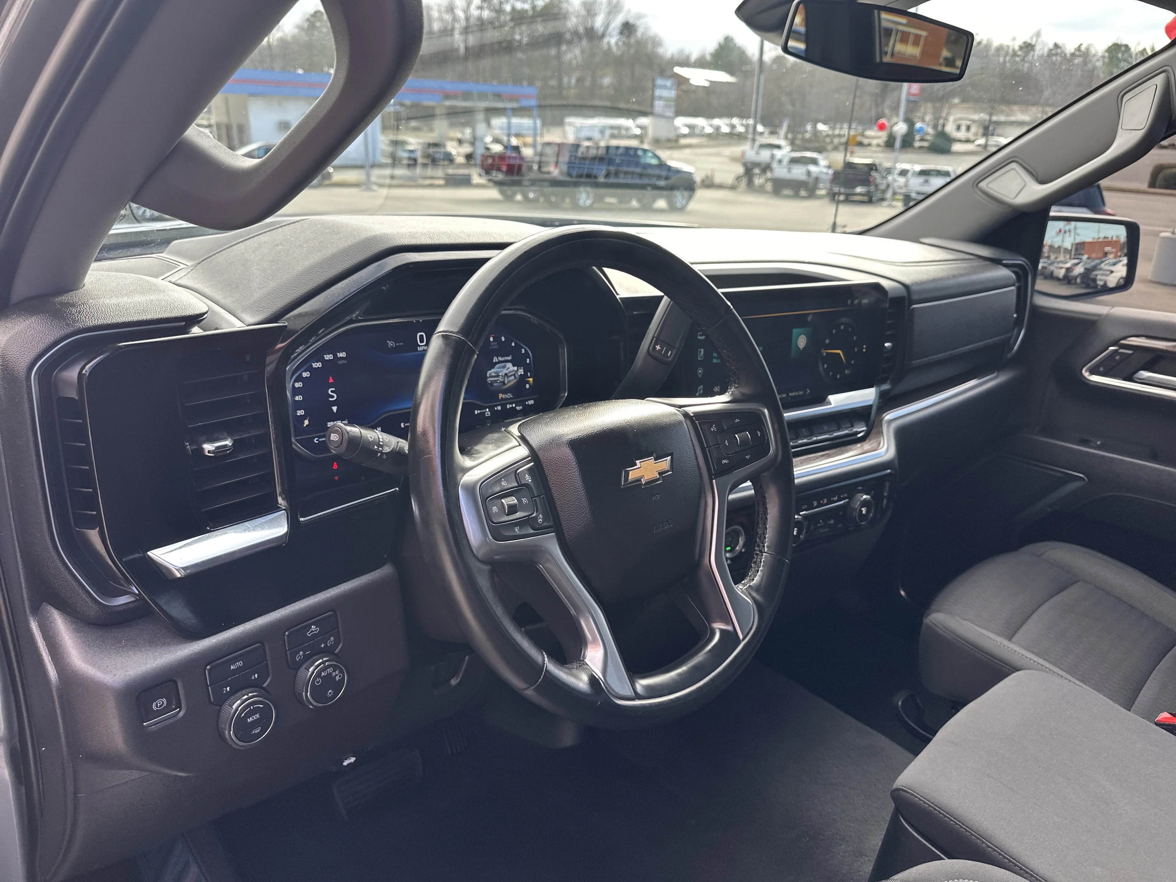 Used 2023 Sterling Gray Metallic Chevrolet LT image 18