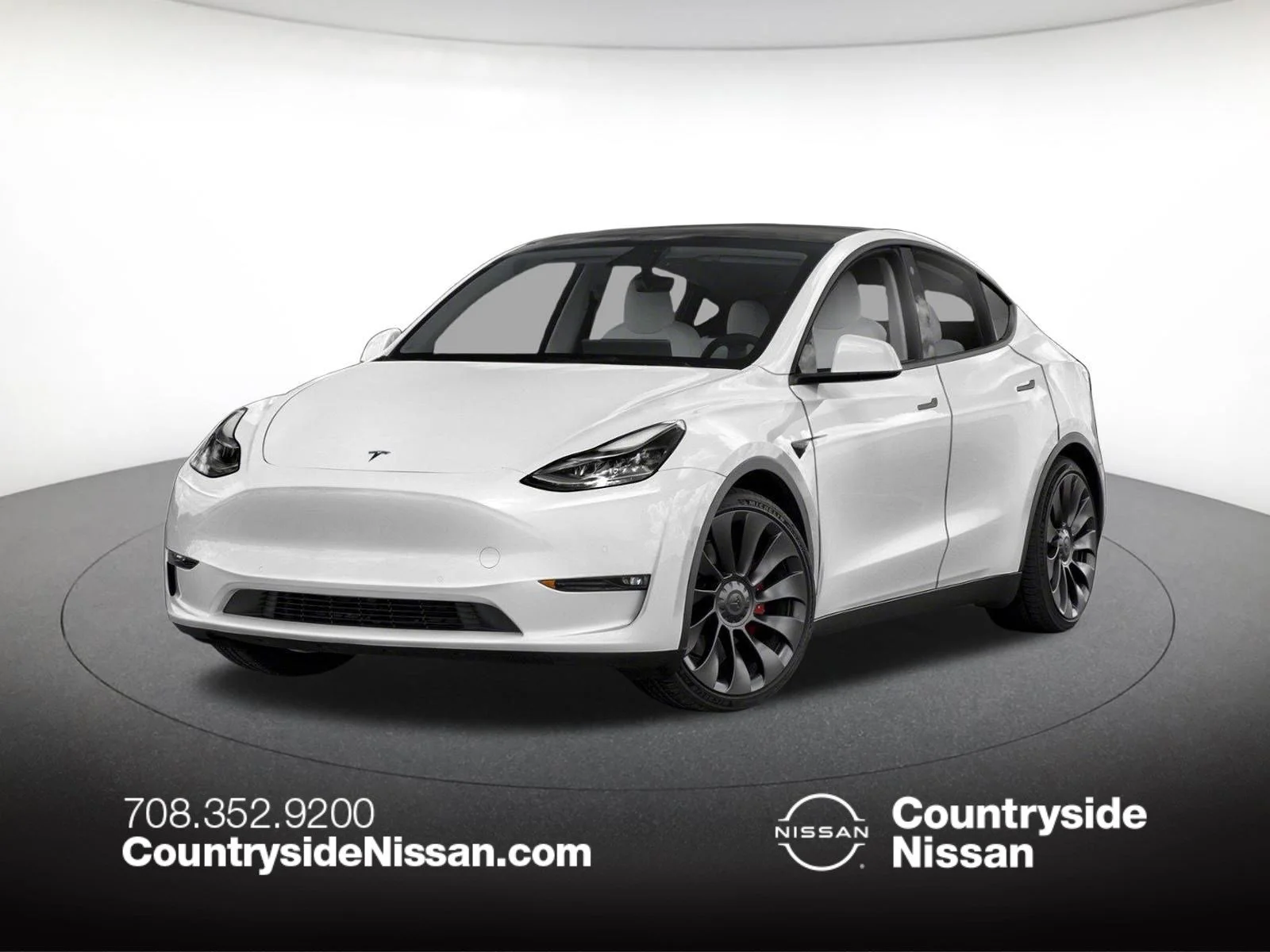 2022 Tesla Model Y's photo