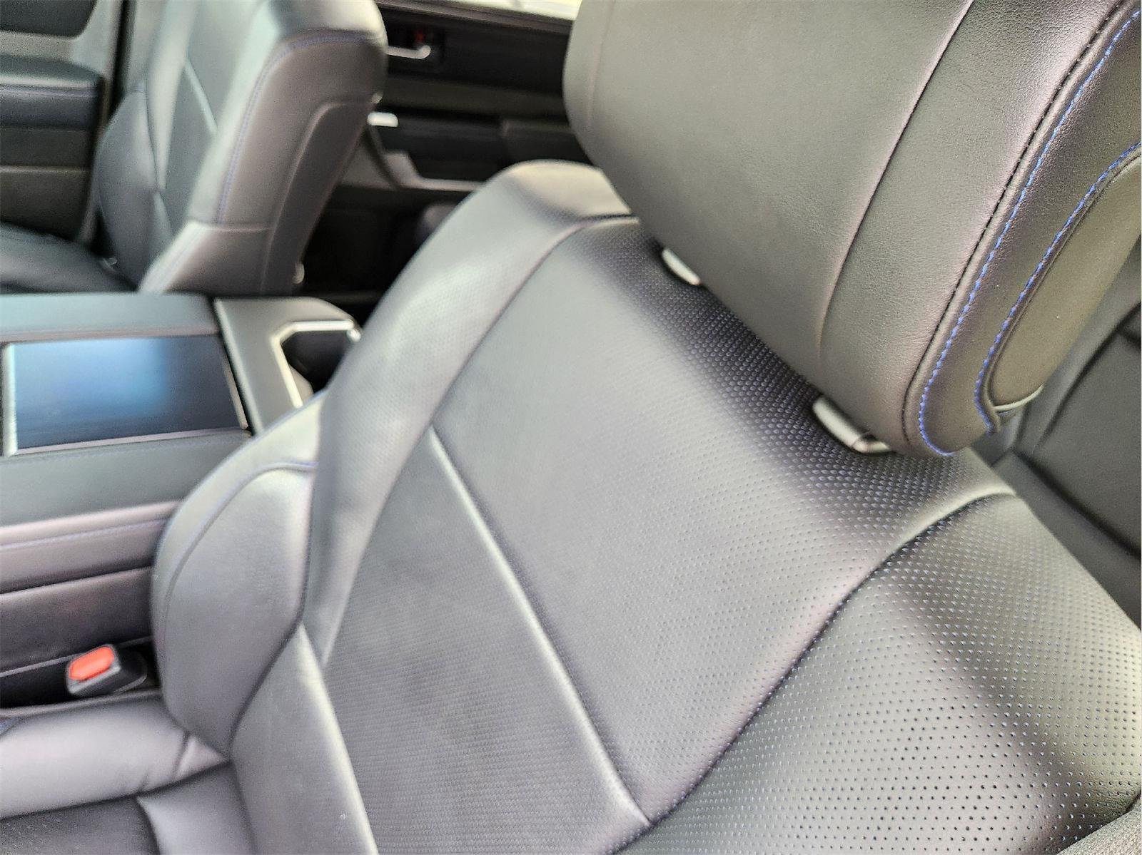 2024 Toyota Sequoia photo 24 of 33