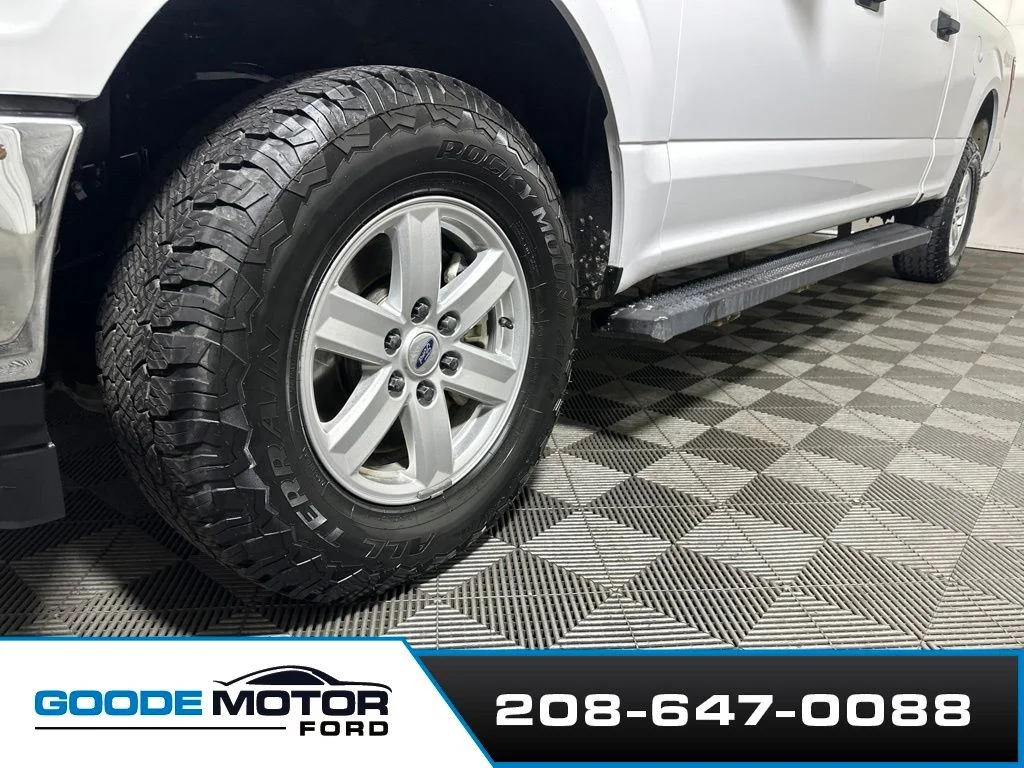 Used 2018 Oxford White Ford XLT image 28
