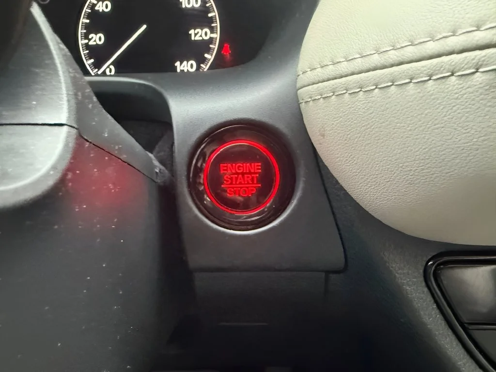 Used 2025 Silver Honda LX image 18