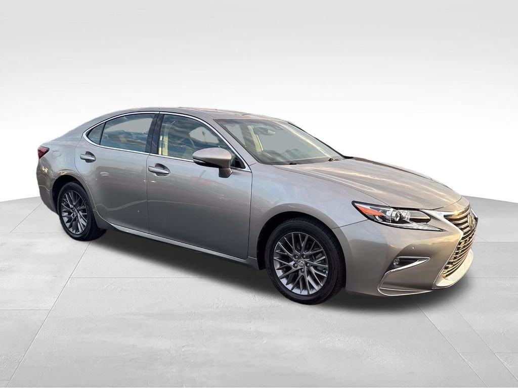 Used 2018 Silver Lexus 350 image 7