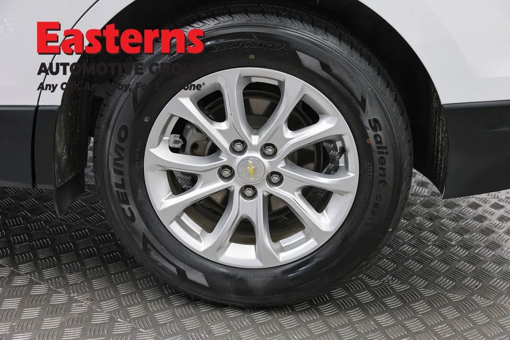 Used 2021 White Chevrolet LT image 32