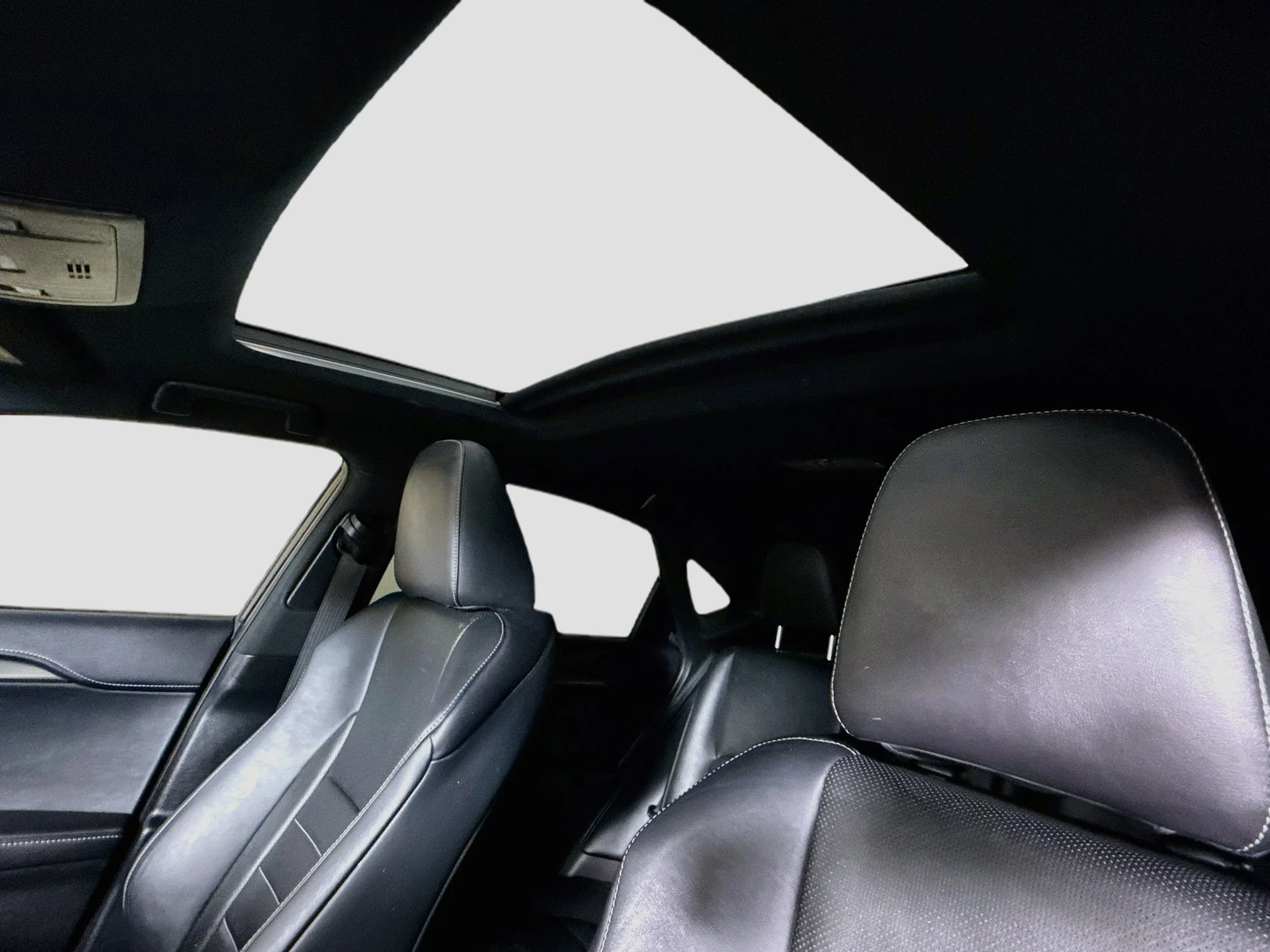 Used 2016  Lexus FWD 4dr image 24