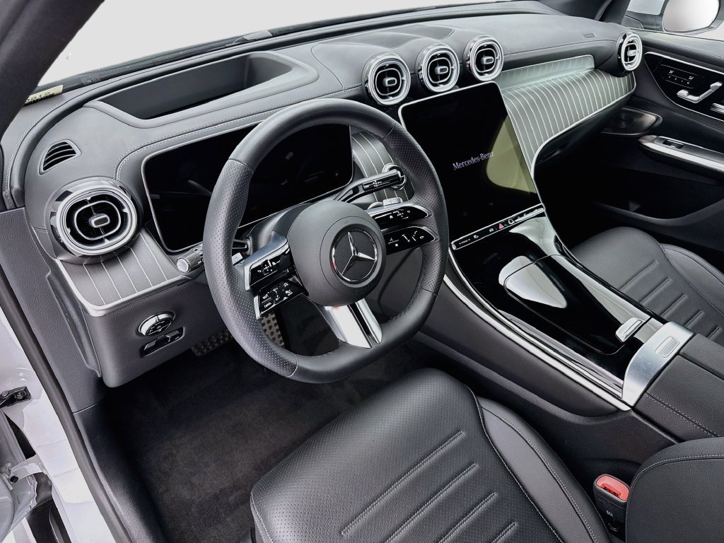 Certified Used 2026 MANUFAKTUR Alpine Gray Mercedes-Benz GLC 300 image 9